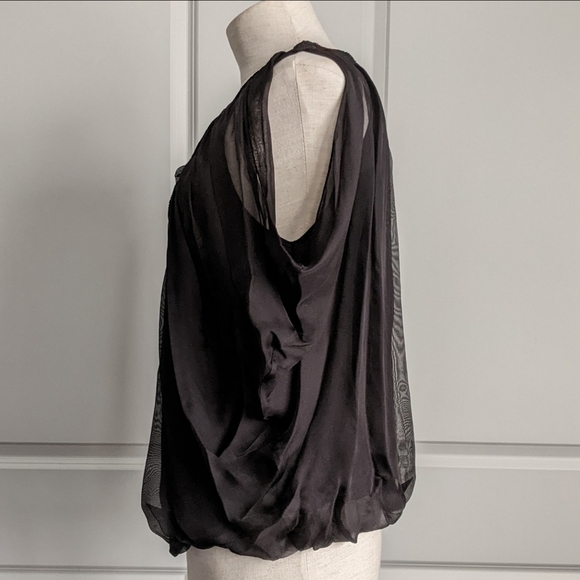 Leon Max Blouse 100% Silk Sleeveless Embroidered Sheer Overlay Lined Black L NWT - Picture 10 of 15